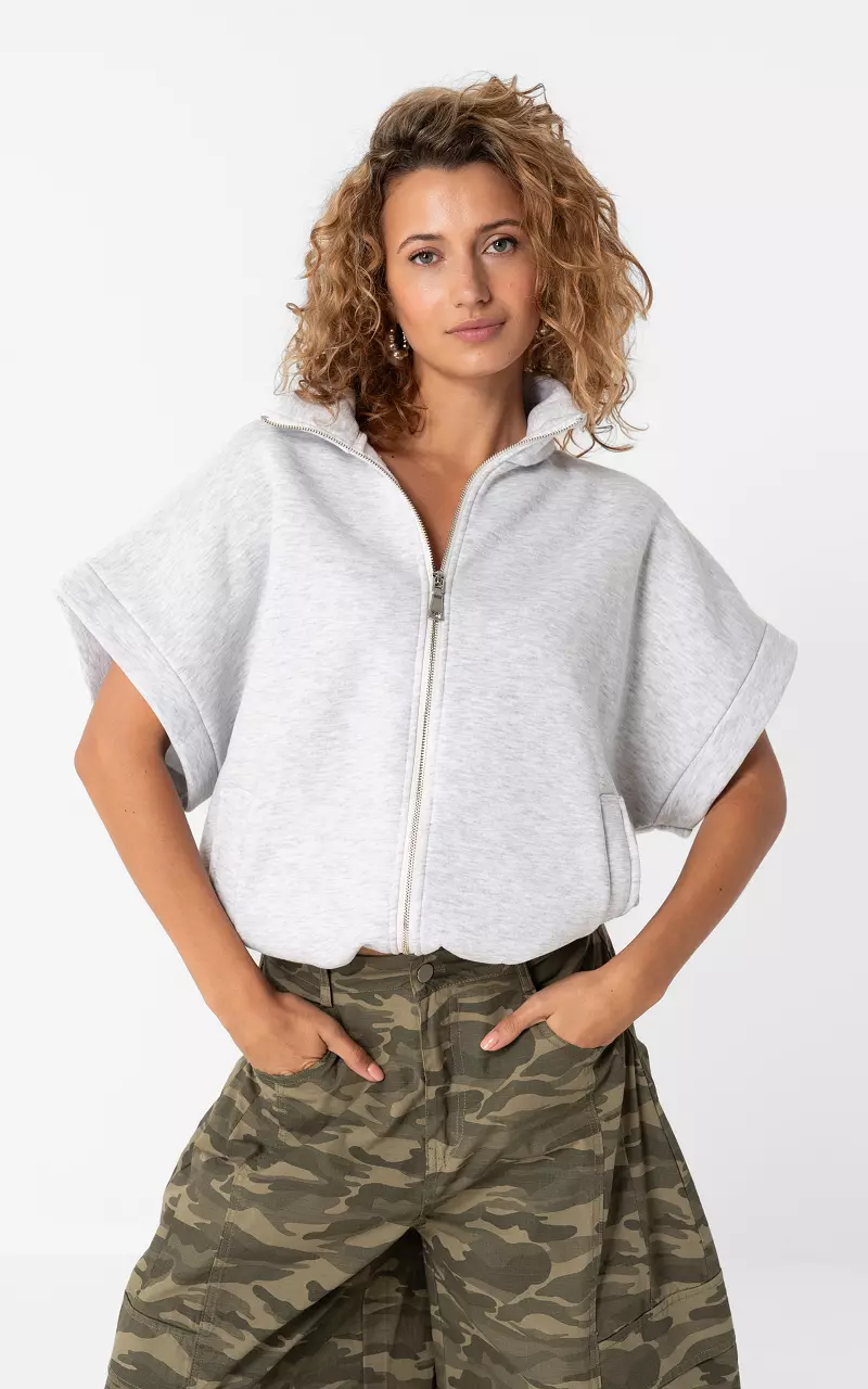 Jacke mit hohem Kragen Hellgrau