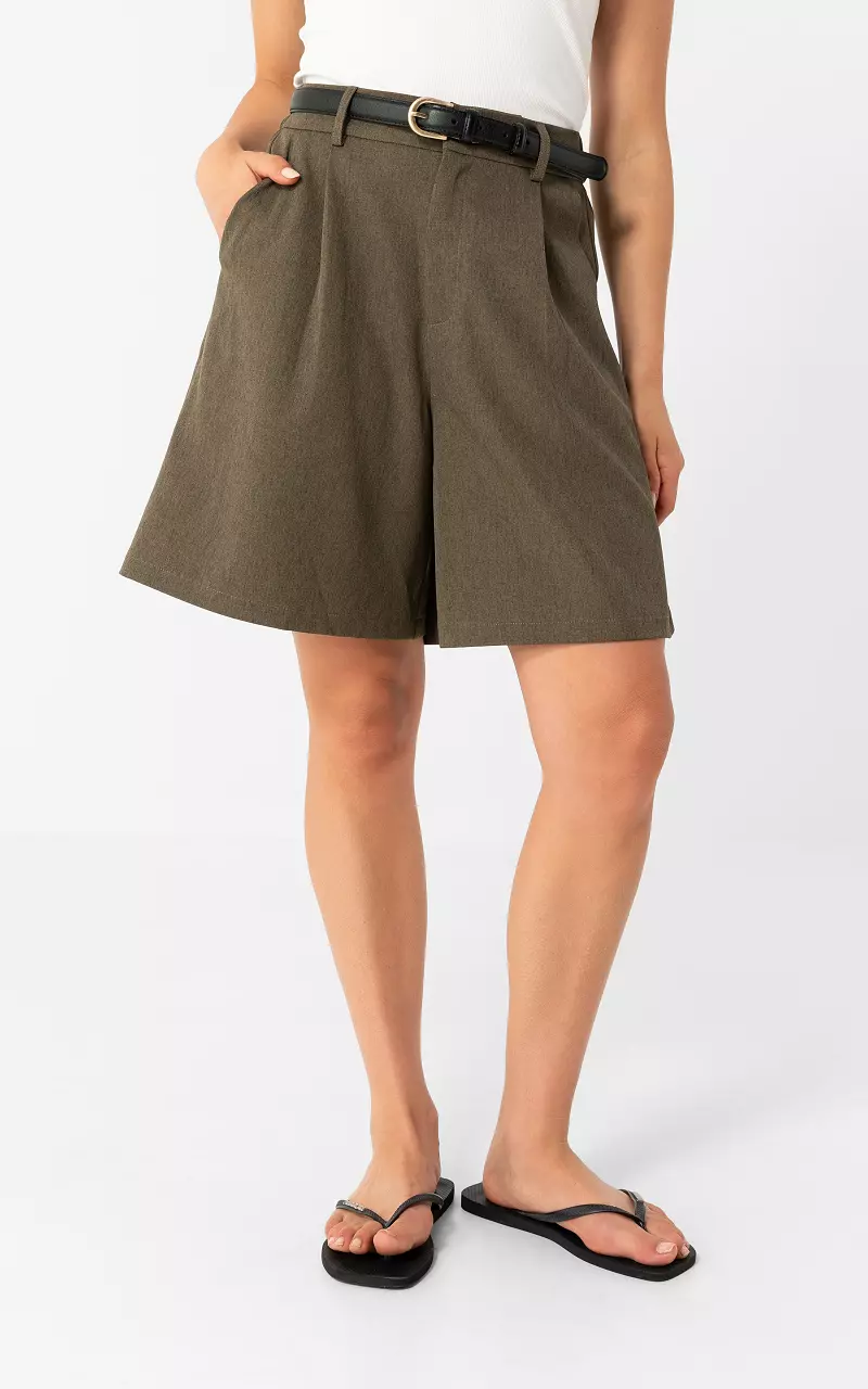 Bermuda pants Brown