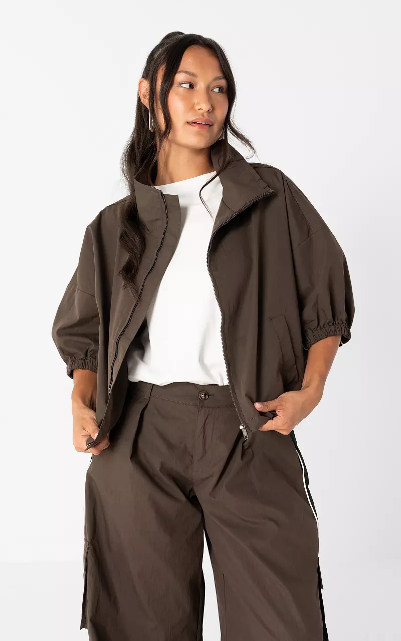Sportliche Jacke Braun Schwarz