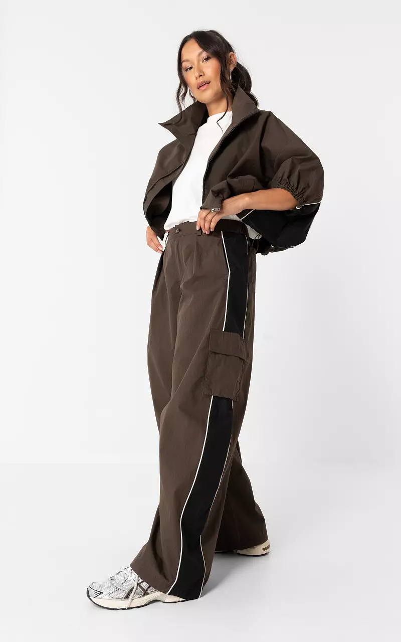 Sportliche Hose Braun Schwarz