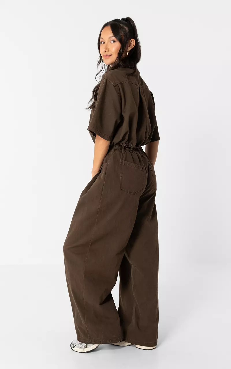 Jumpsuit mit offenem Rücken Dunkelbraun