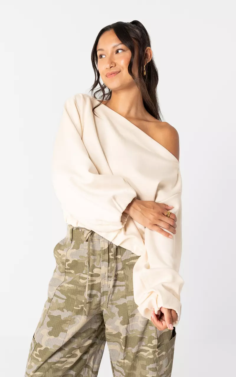 Pullover mit U-Boot-Ausschnitt Creme