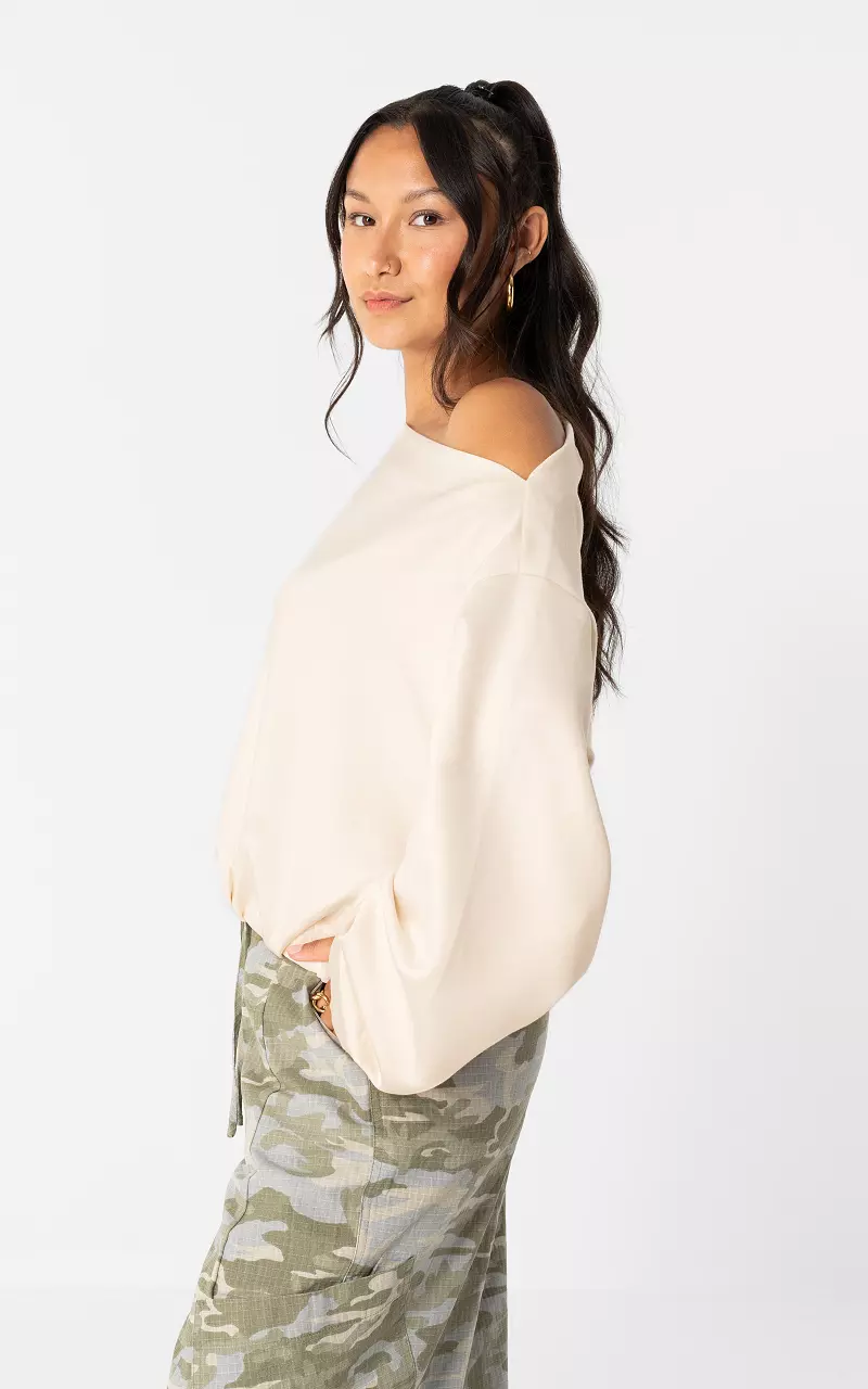 Pullover mit U-Boot-Ausschnitt Creme