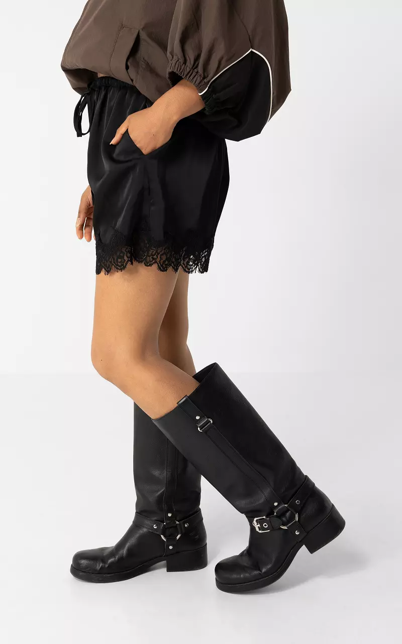 Shorts mit Spitze Schwarz