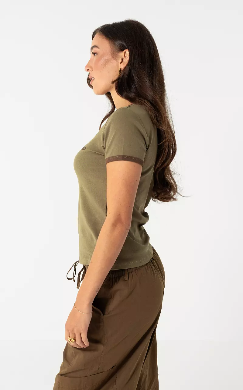 Resort T-Shirt Kaki Dunkelbraun