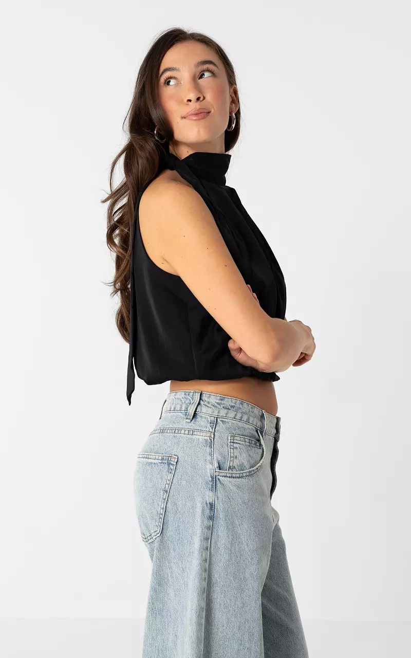 Cropped Haltertop Schwarz