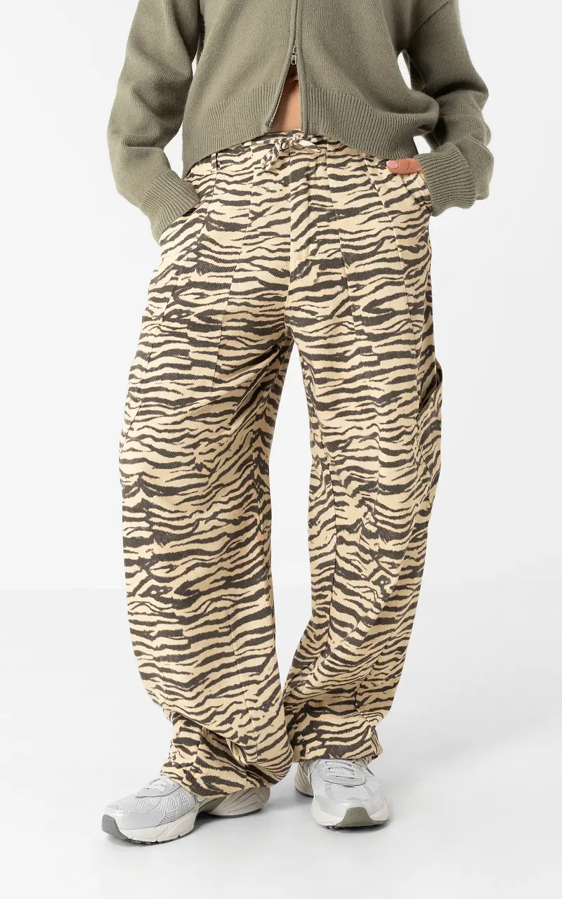 Zebra print trousers Beige Black
