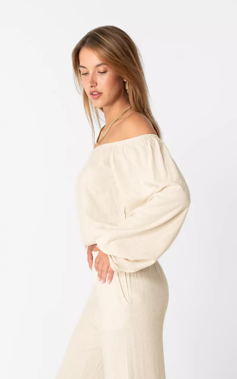 Off shoulder Top Beige