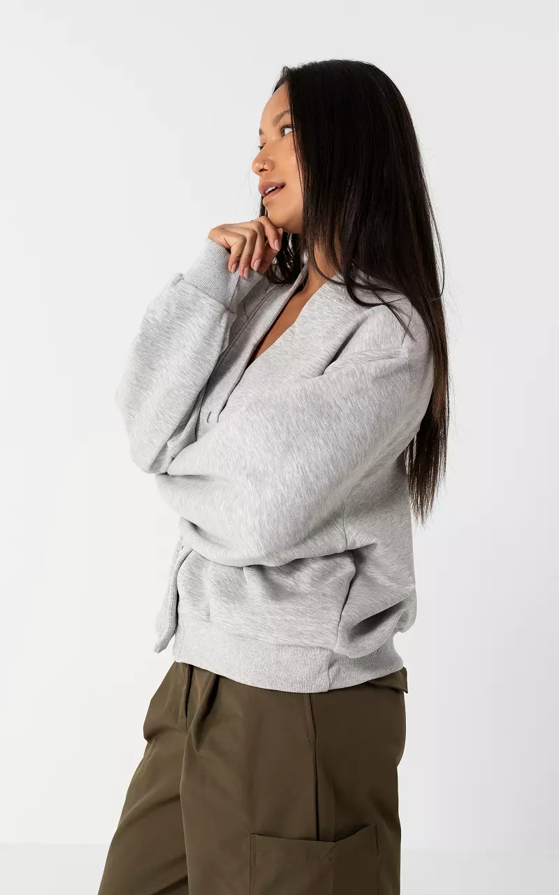 Cardigan mit Knöpfen Hellgrau