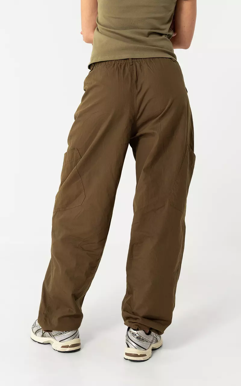 Cargo with elastic Brown