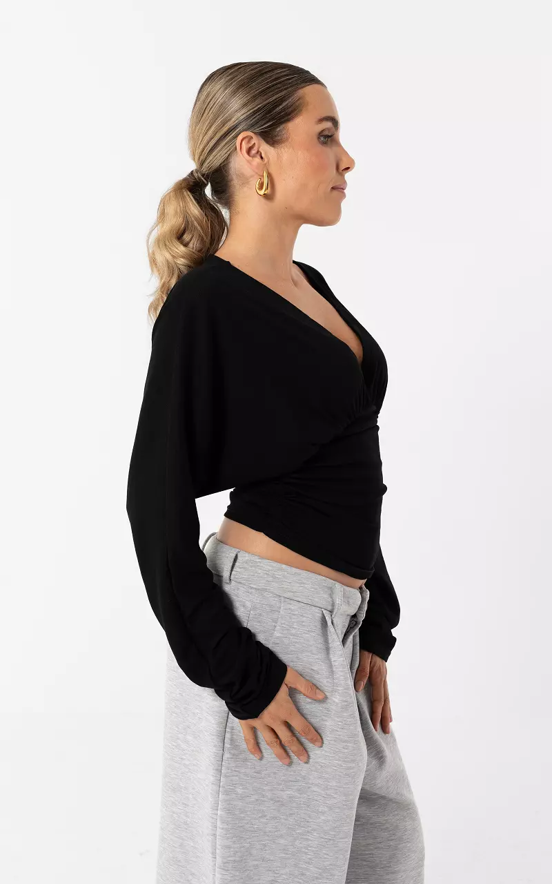 Low cut top Black