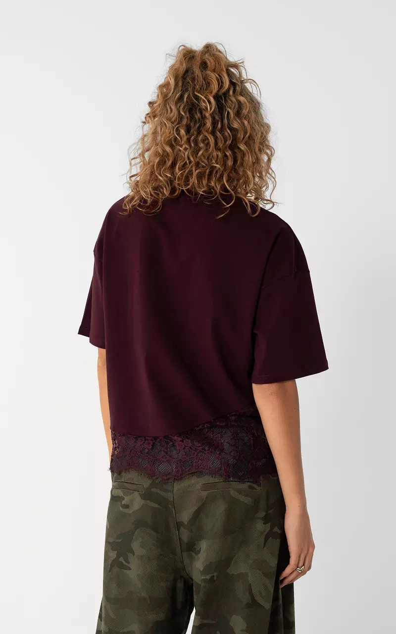 Shirt with lace Bordeaux