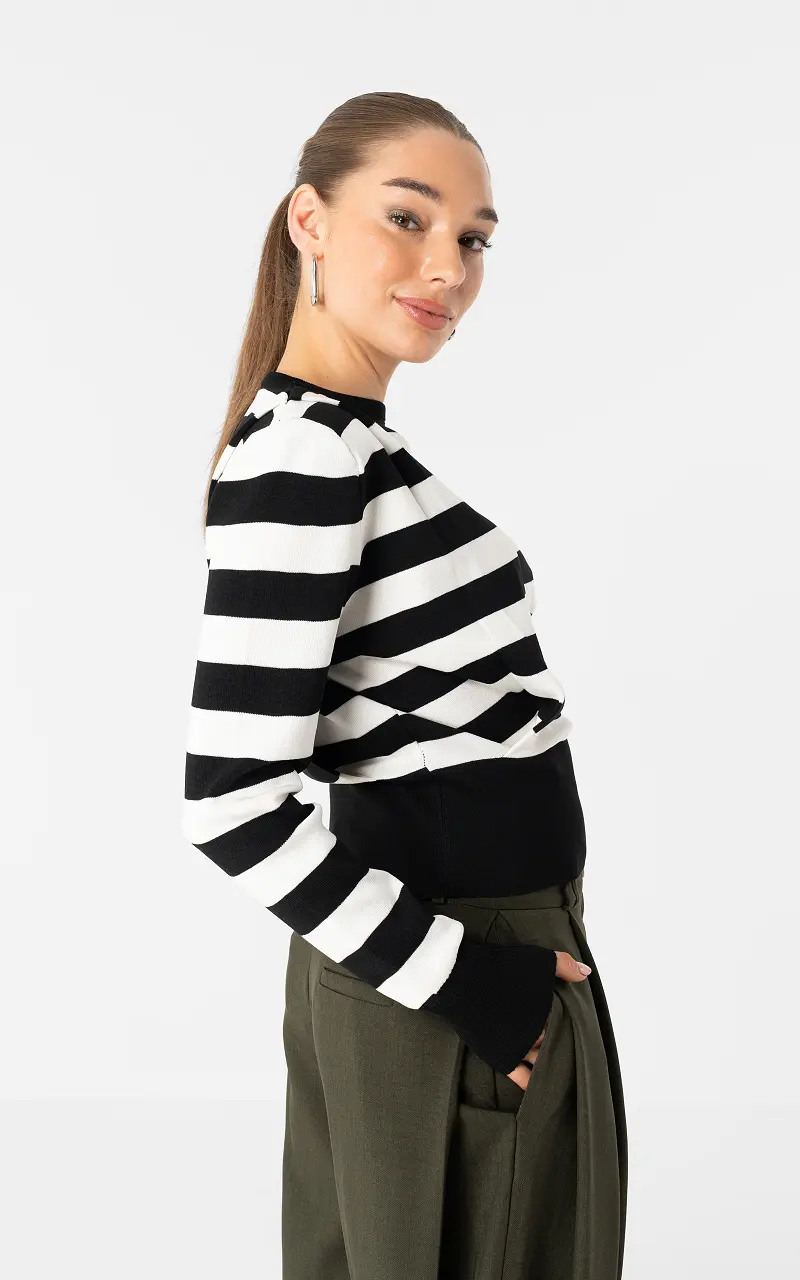 Pullover mit Streifen Schwarz Weiß