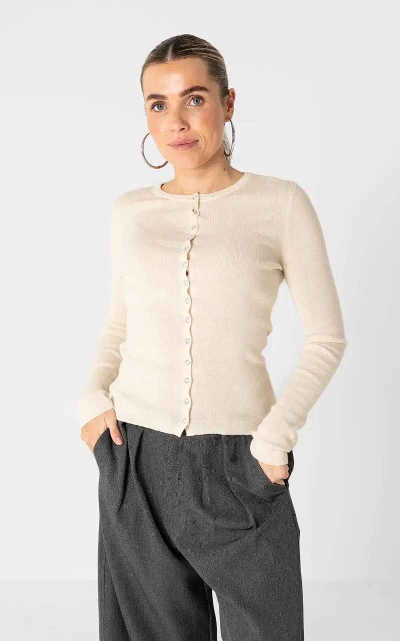 Vestje met knoopjes Creme