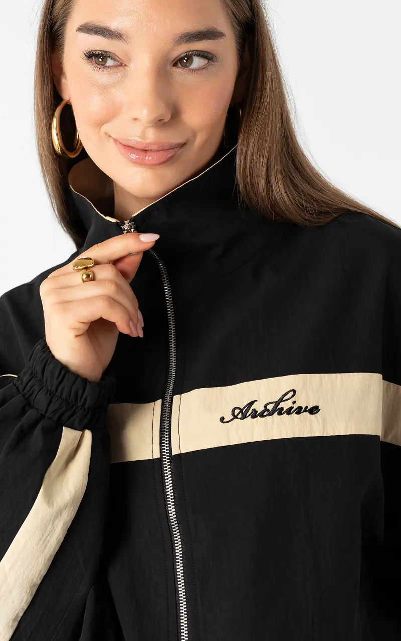 Sportliche Jacke Schwarz Beige