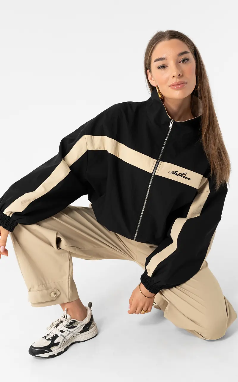 Sportliche Jacke Schwarz Beige