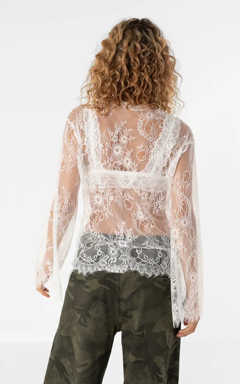 Wide lace top White