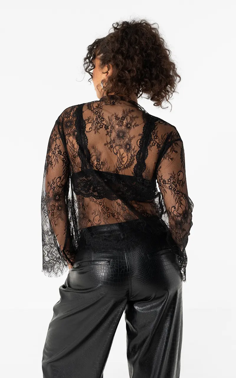 Wide lace top Black