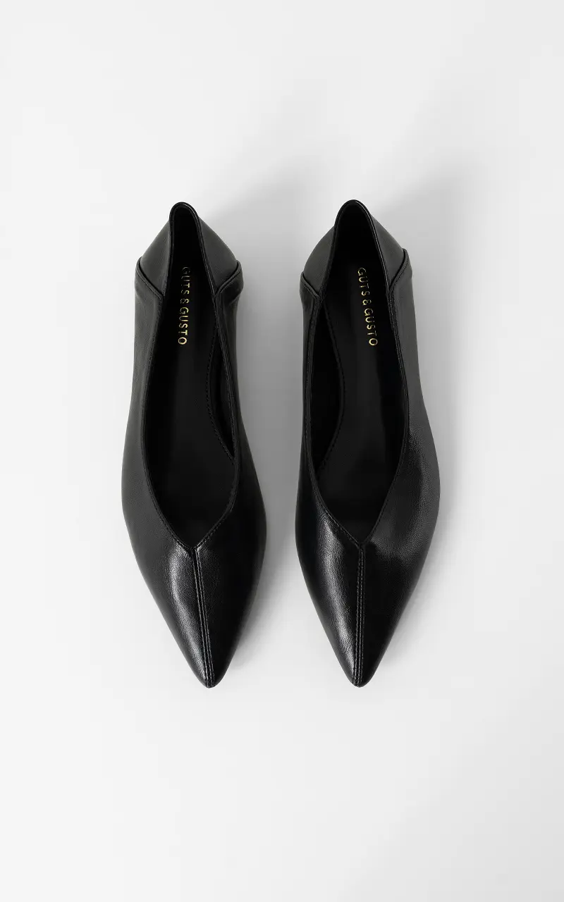 Loafer with a pointed toe Black