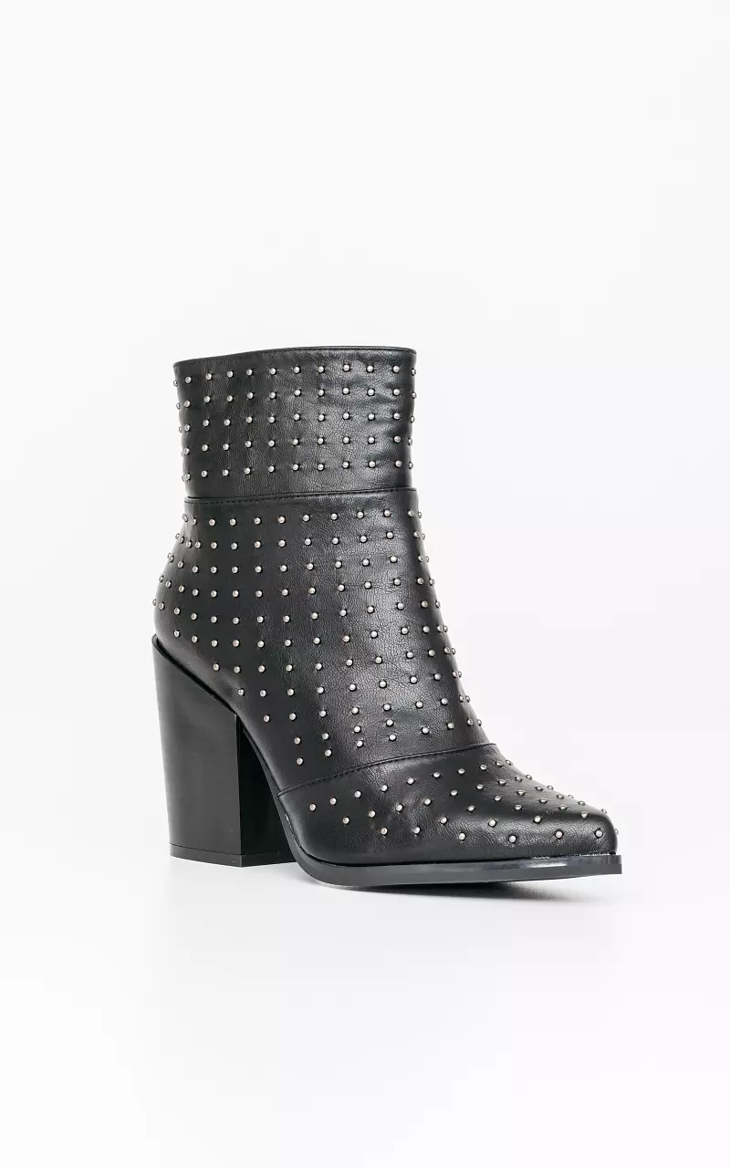 Pointed hotsell studded boots