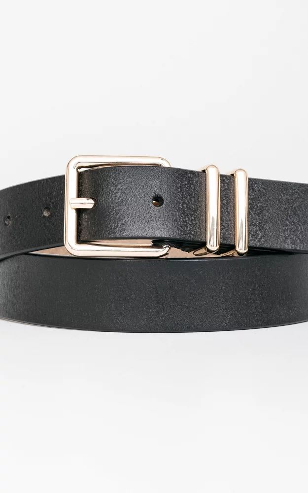 Leather belt with a square buckle Black Gold