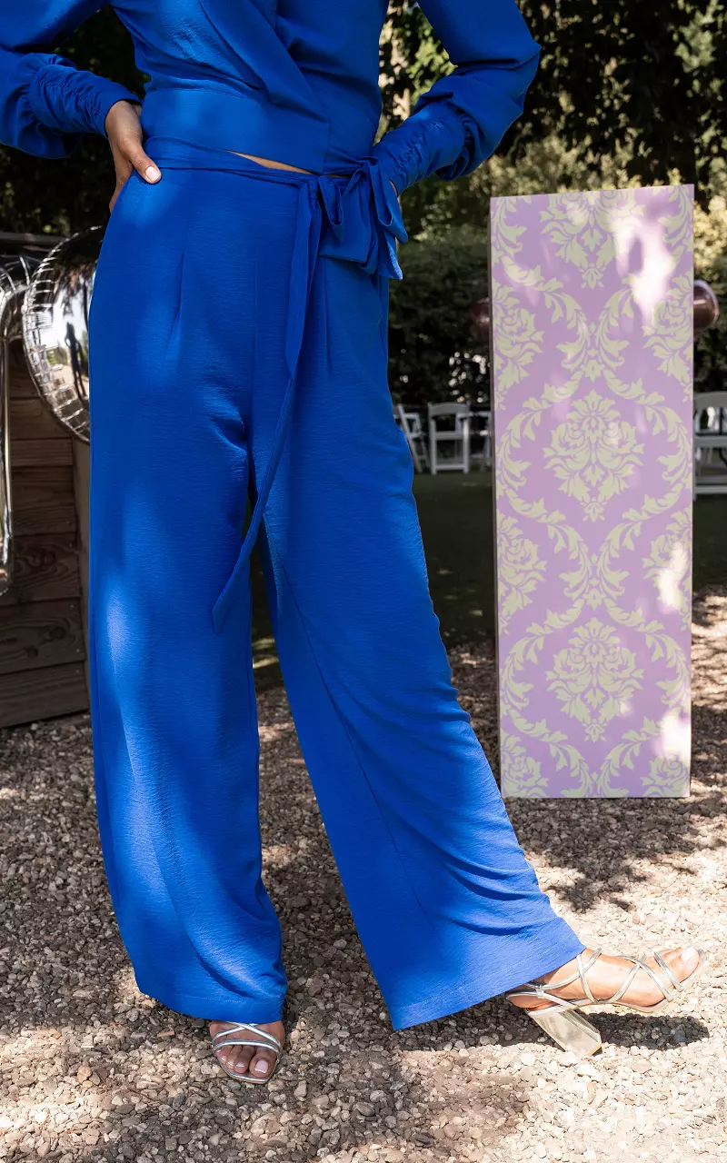 Wide leg trousers with tie Cobalt Blue