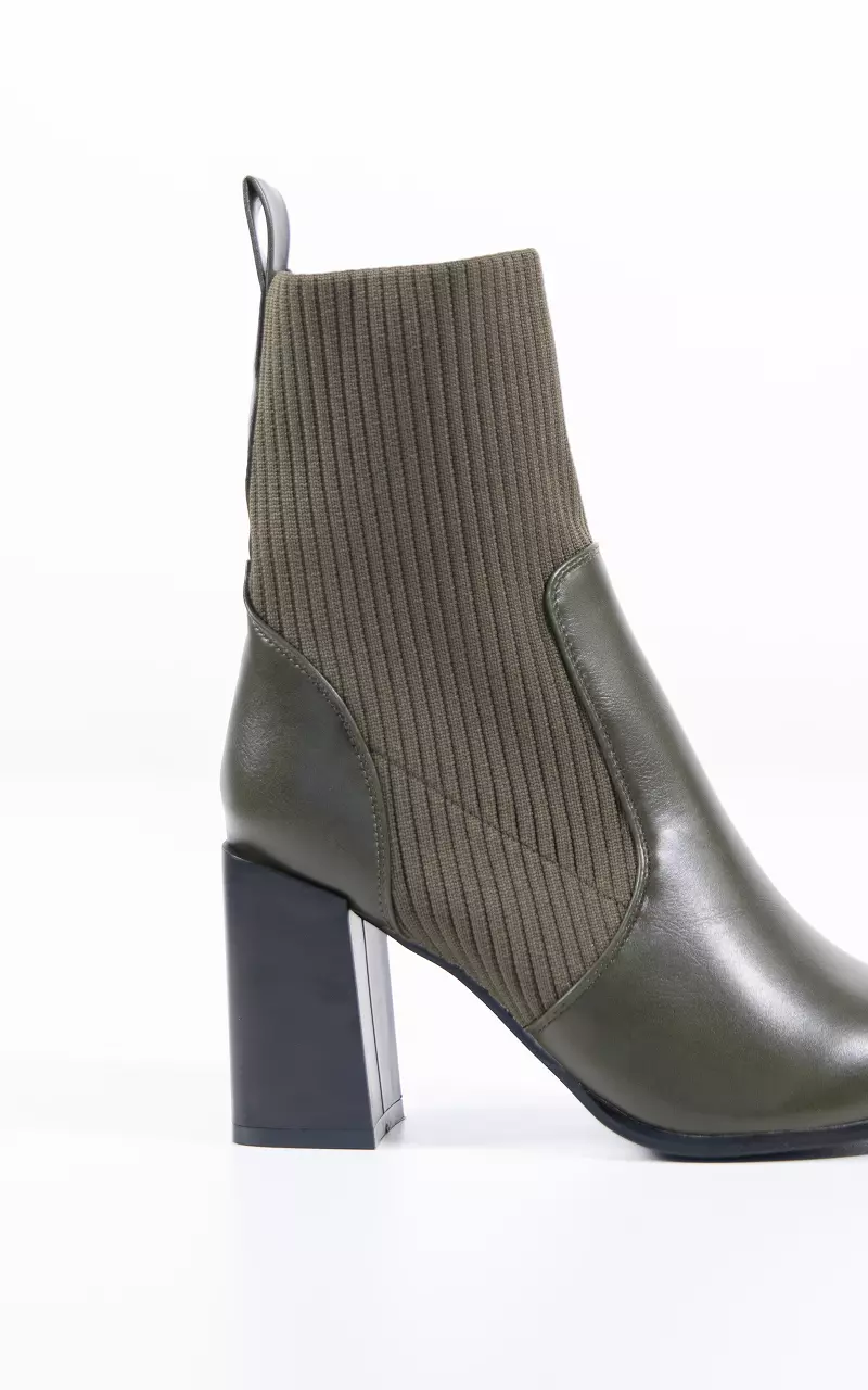 Khaki green sock outlet boots