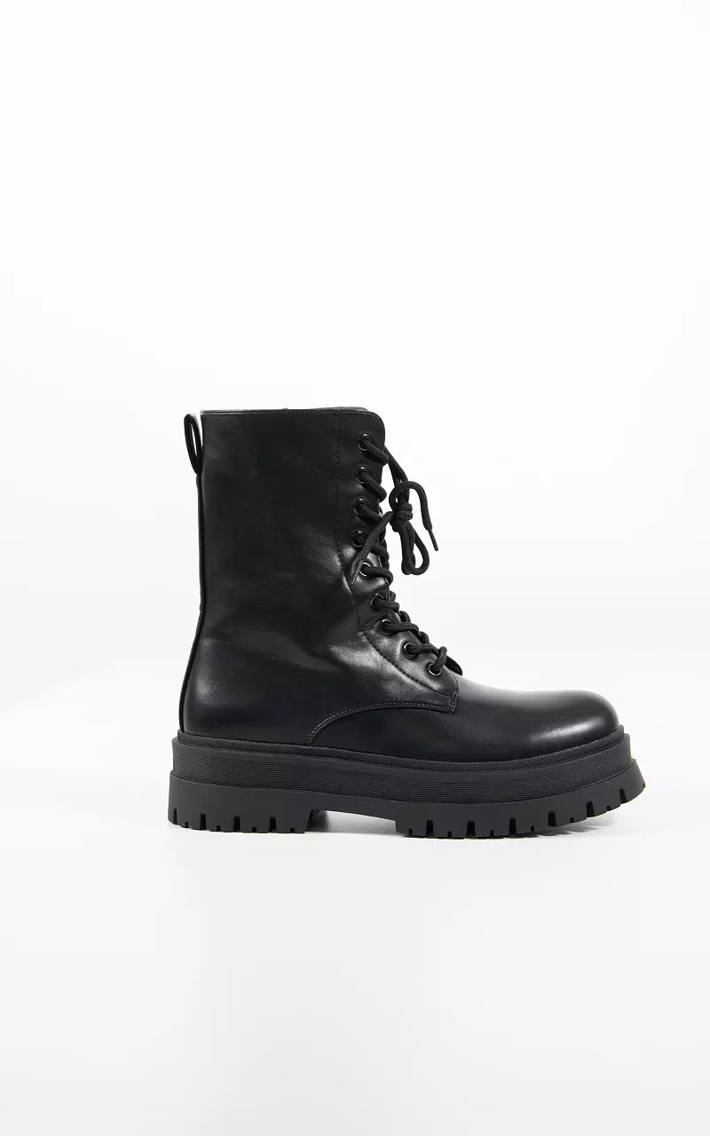 Leather look boots met veter Zwart
