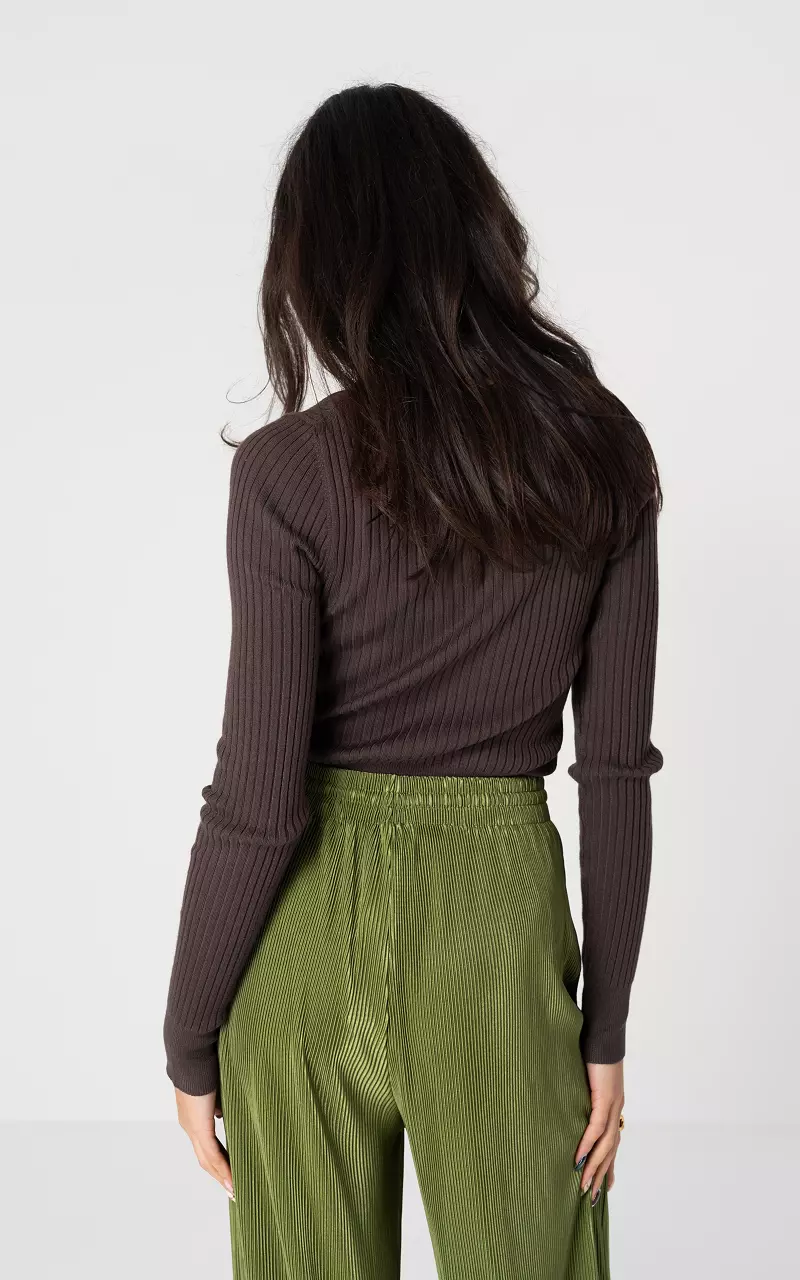 Basic top met vierkante hals Donkerbruin