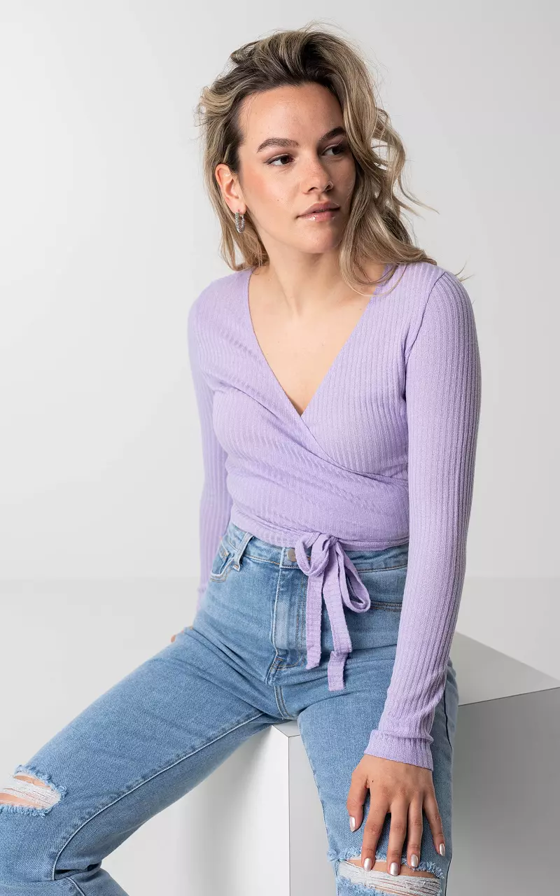 Wrap-around top with ribbed detail Lilac
