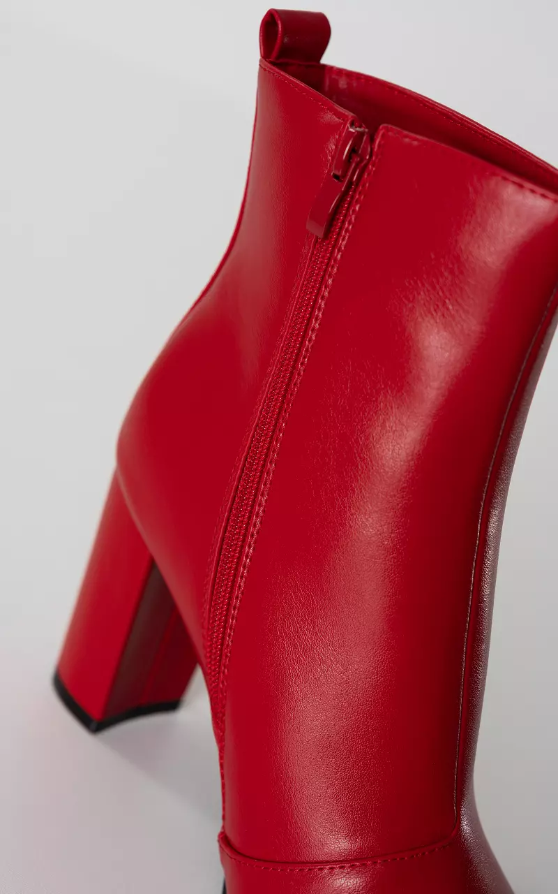 Ugra micro fiber 11cm high heel open toe ankle boot red