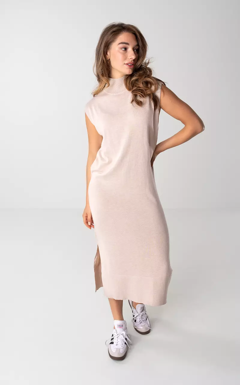 Sleeveless maxi dress with high neck Cream