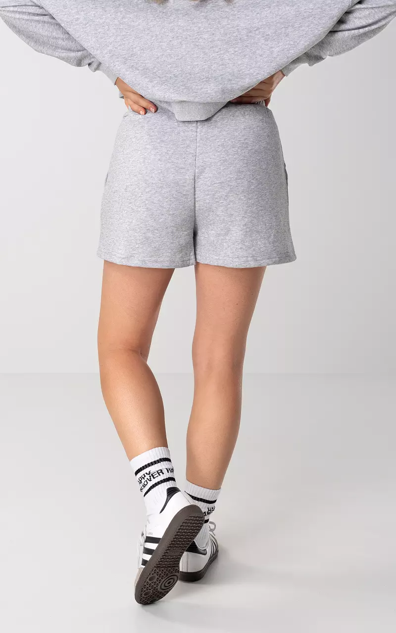 Basic sweatshorts with pockets - Light Grey