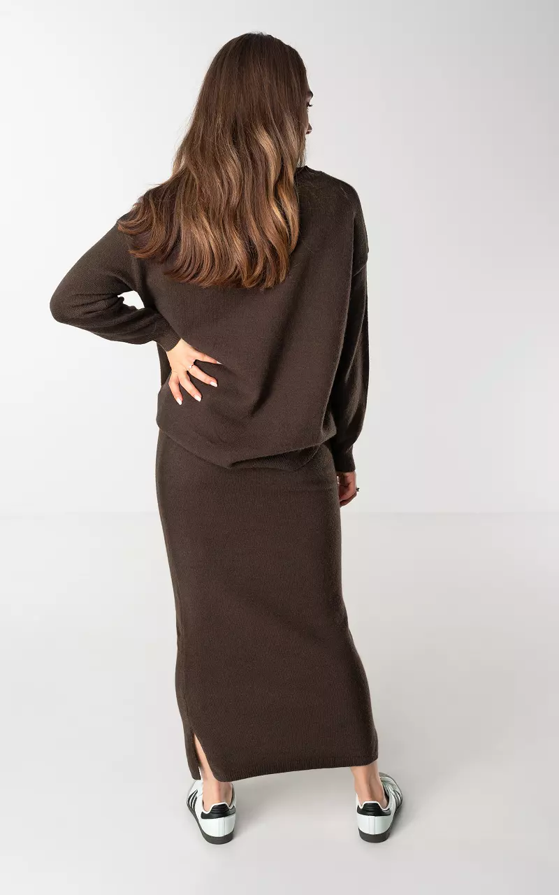 Set with sweater and skirt Dark Brown