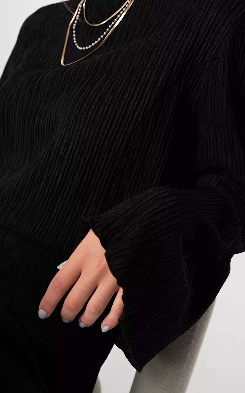 Long sleeve round neck top Black