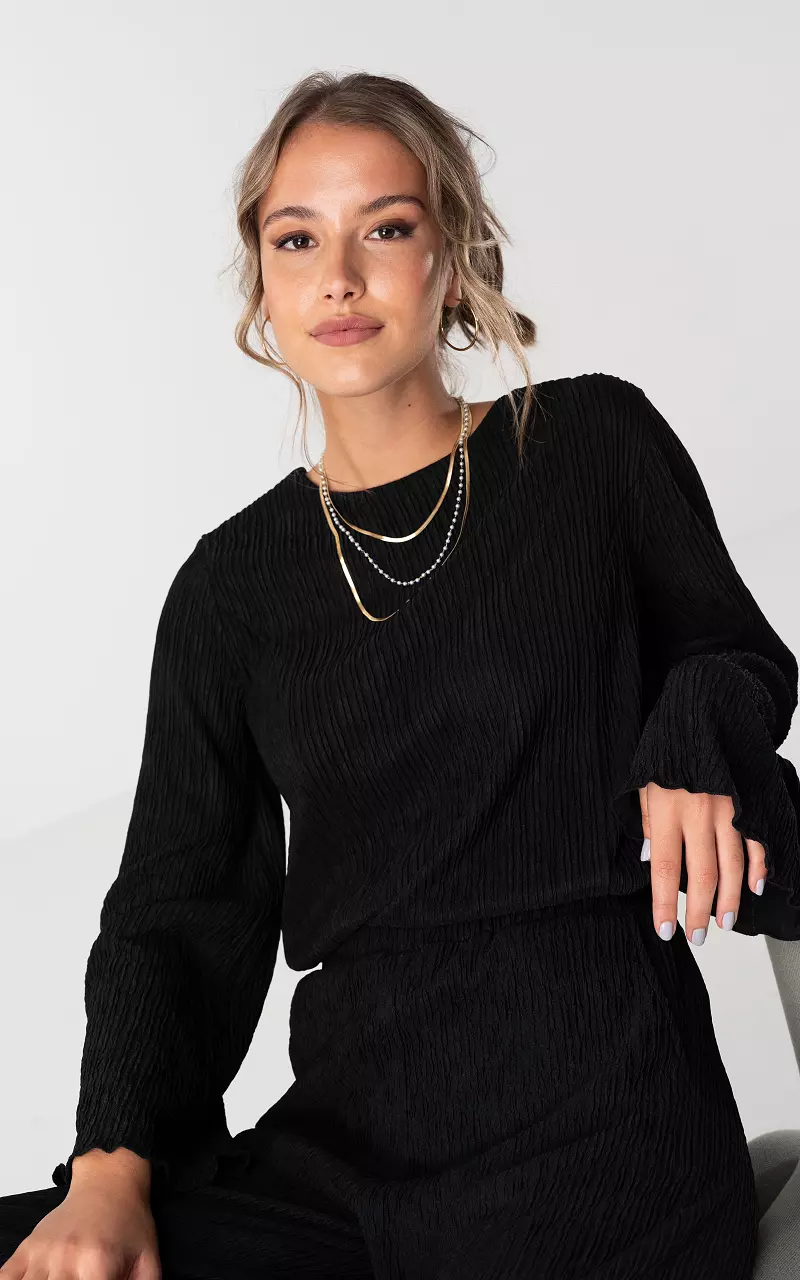 Top round neck with long sleeves Black