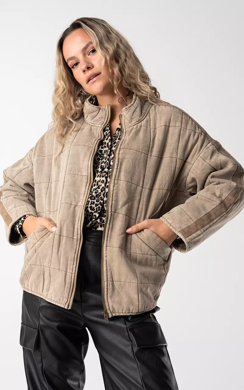 Jas met zakken en ritssluiting Beige