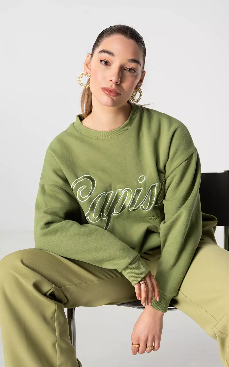 Sweater mit gesticktem Text Limonengrün