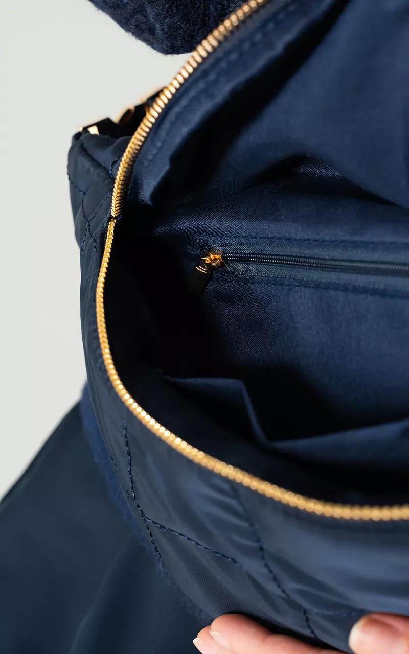 Padded fanny pack with adjustable hip belt Dark Blue