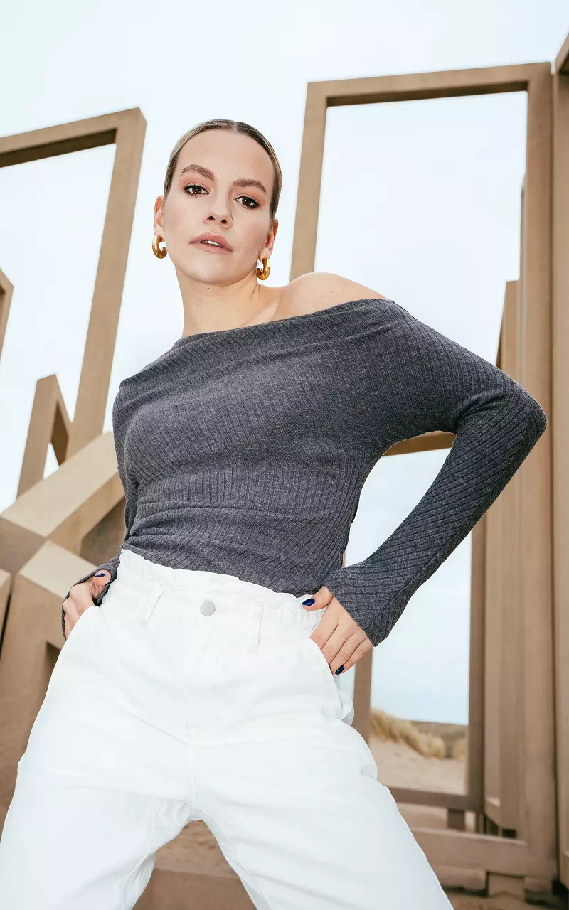 Asymmetrical top with ribbed fabric Grey