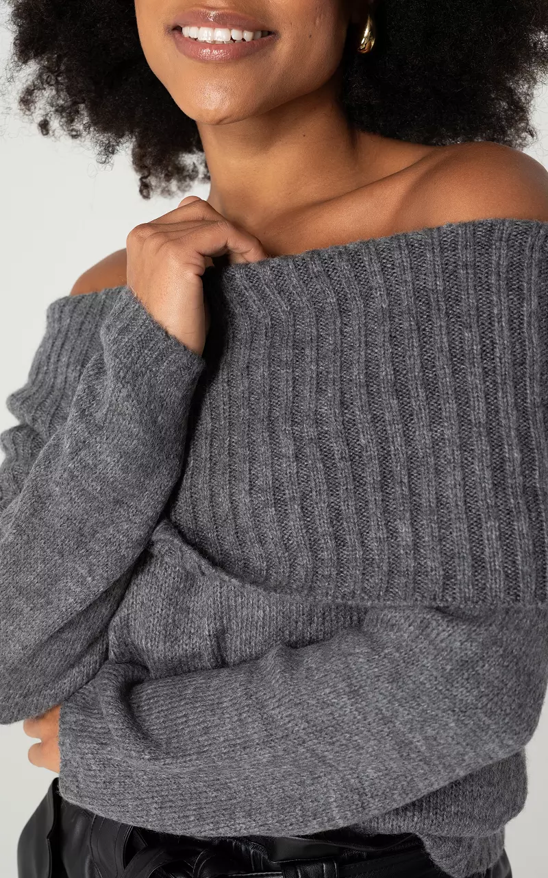 Off Shoulder Pullover Dunkelgrau