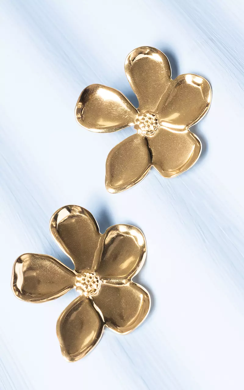 Earrings with flower Gold