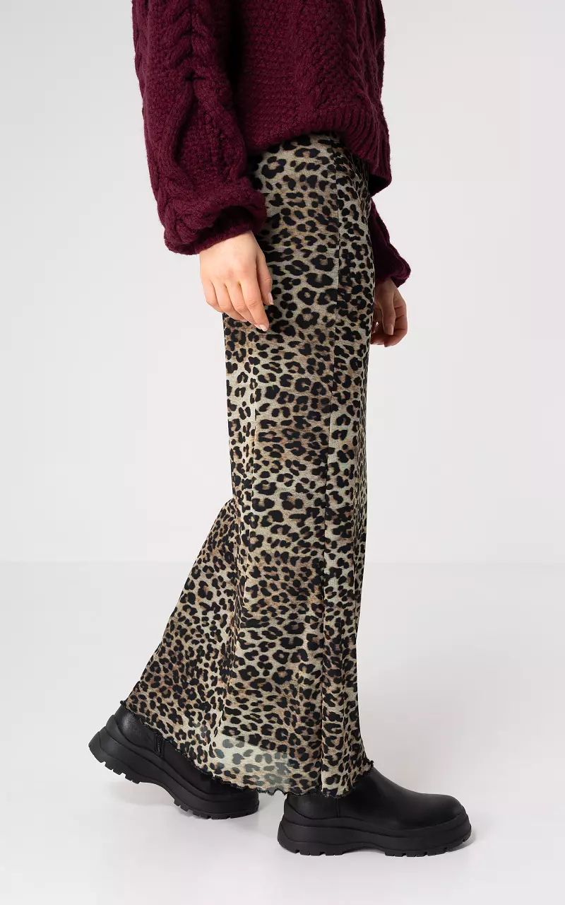 Skirt made of mesh with slit Leopard
