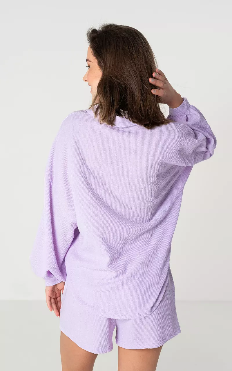 Oversized blouse with buttons Lilac
