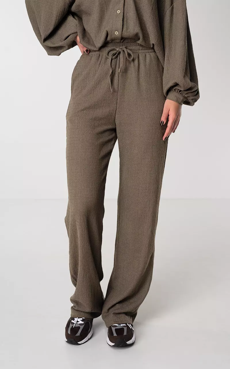 Wide leg trousers with tie Brown