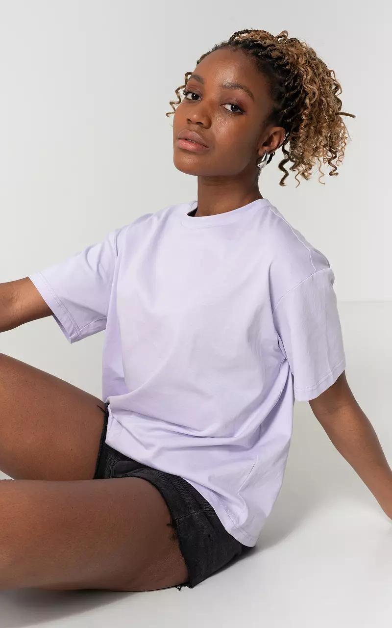 Basic t-shirt with round neck Lilac