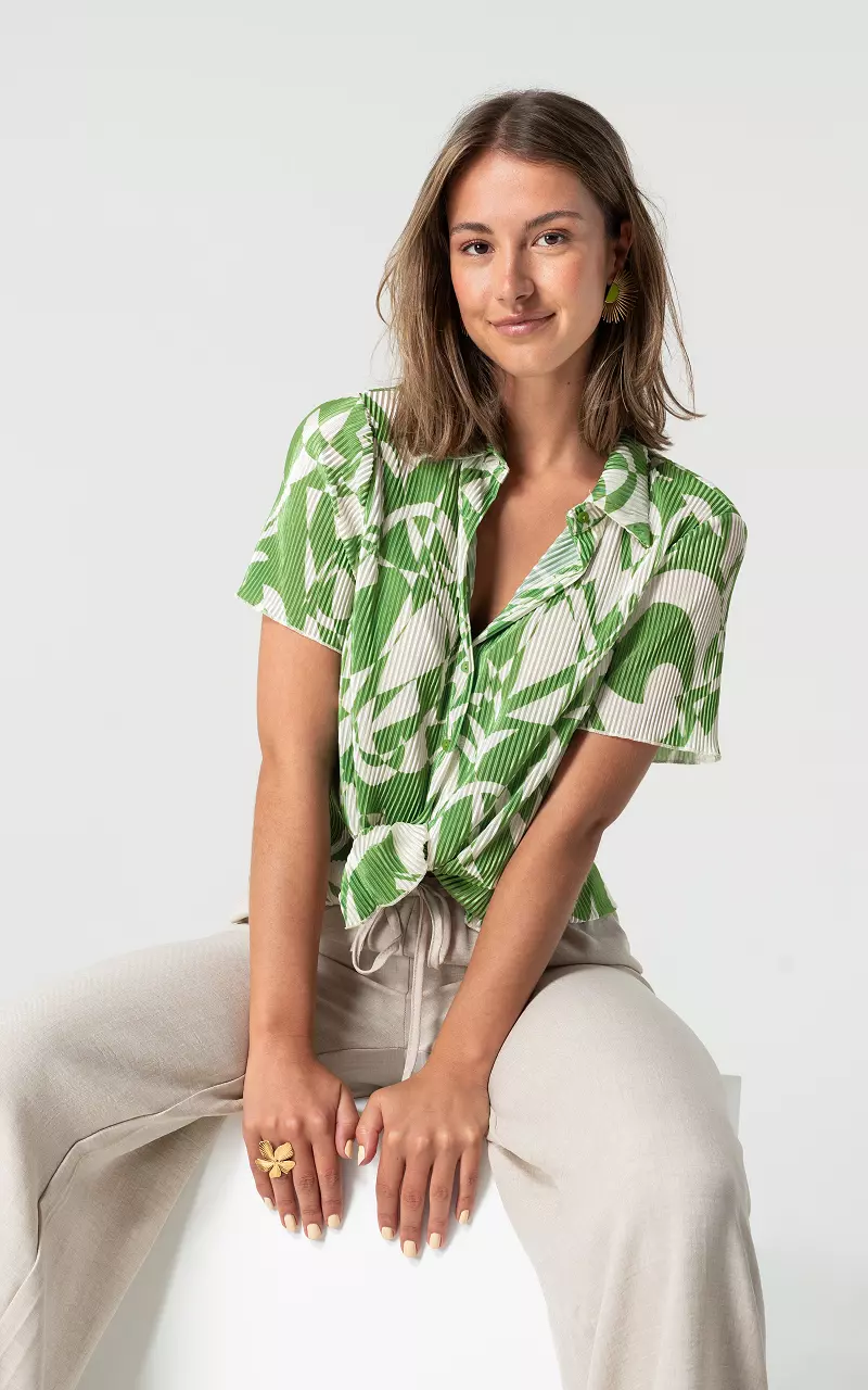 Pleated blouse with short sleeves Green Cream