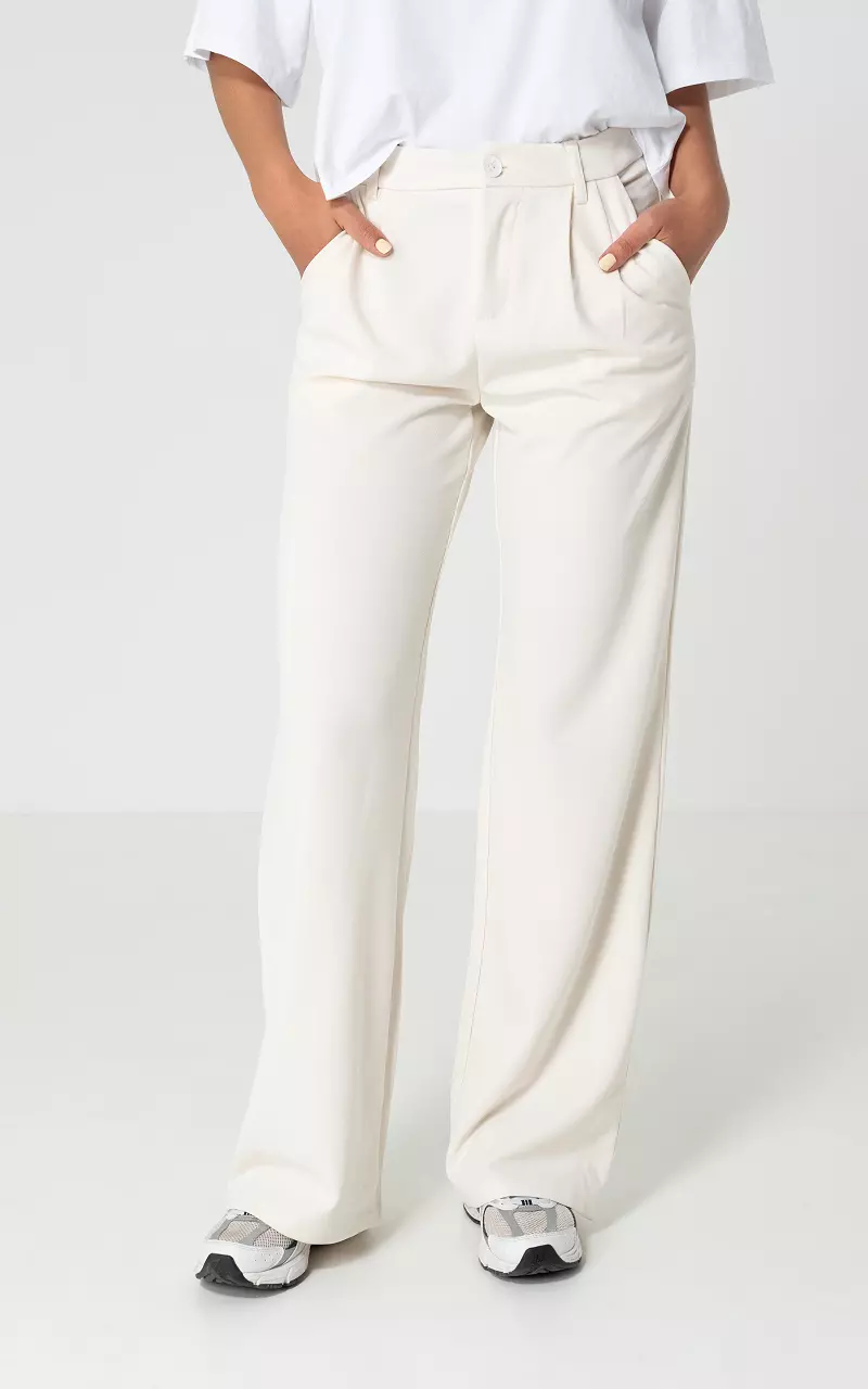 Basic wide leg trousers Cream