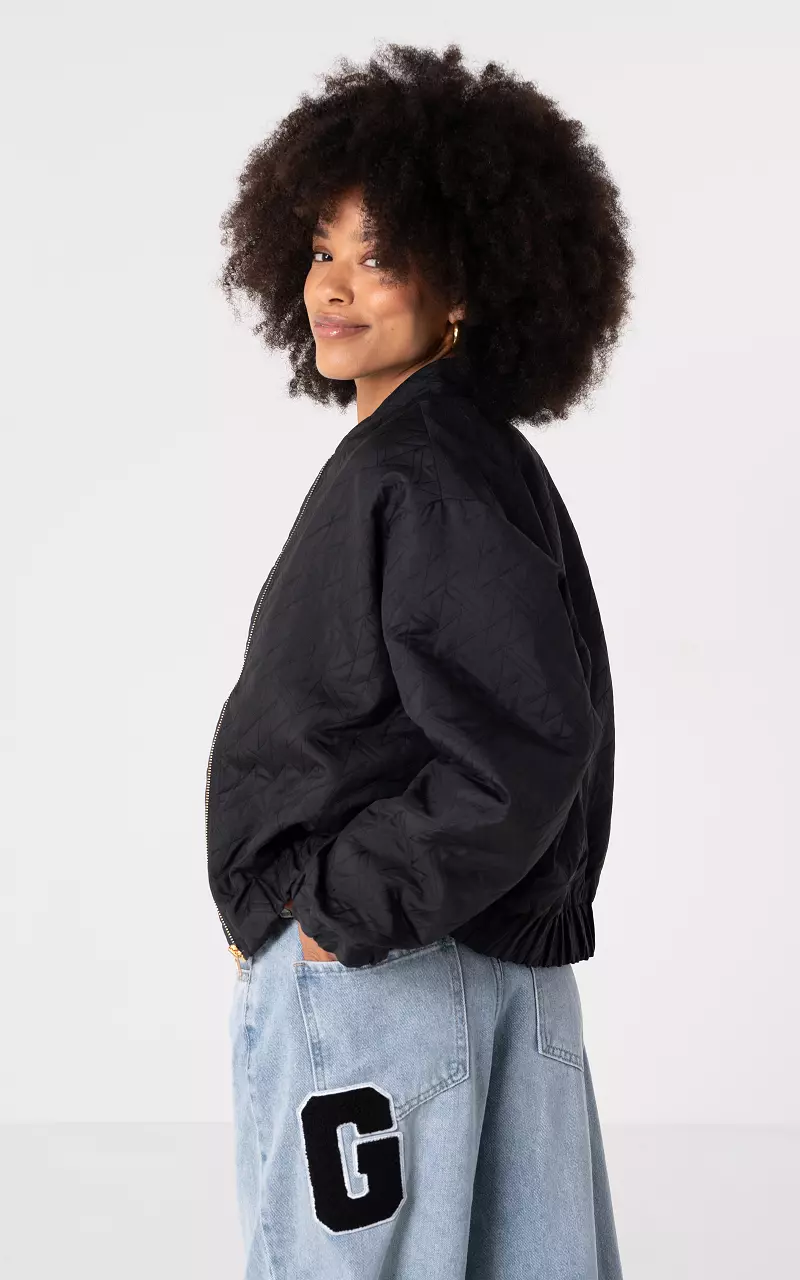 Steppjacke mit Reißverschluss Schwarz