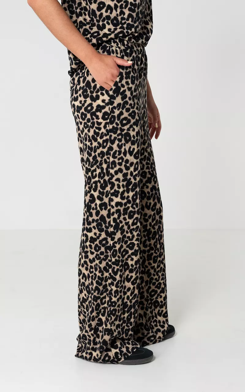 Wide leg trousers with leopard print Leopard